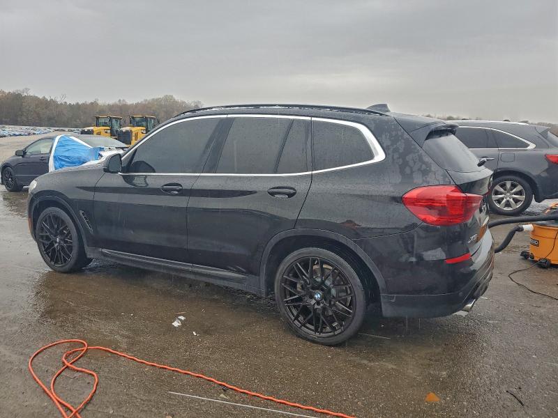 5UXTR7C58KLF27001 - 2019 BMW X3 SDRIVE30I BLACK photo 2