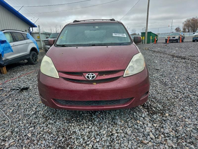 5TDBK22C39S022364 - 2009 TOYOTA SIENNA XLE BURGUNDY photo 5