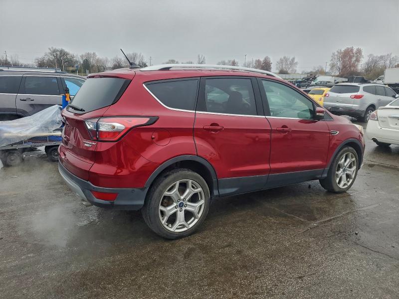 1FMCU9J95JUA34766 - 2018 FORD ESCAPE TITANIUM 栗色 照片 3
