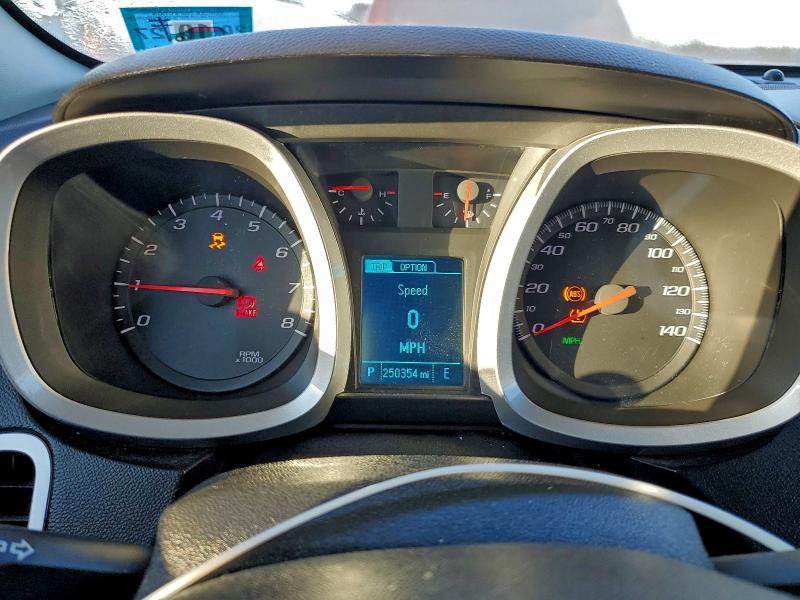 2GNFLEEK4G6145995 - 2016 CHEVROLET EQUINOX LS WHITE photo 9