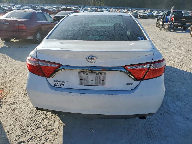4T1BF1FK2GU139938 - 2016 TOYOTA CAMRY LE WHITE photo 6