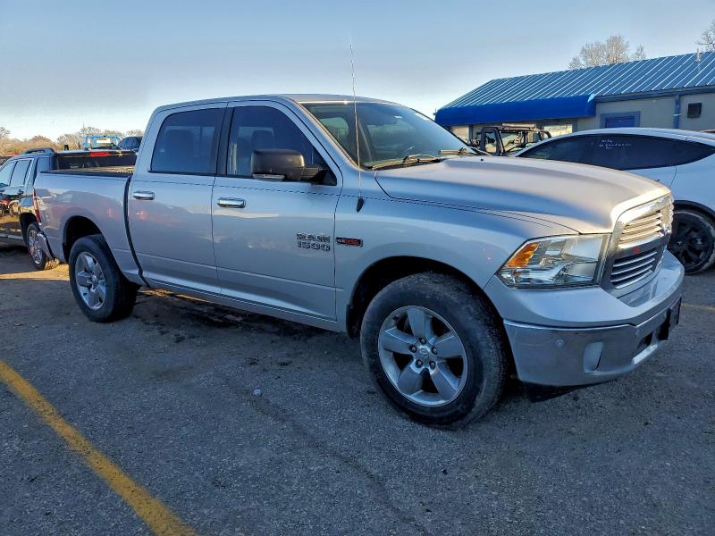 1C6RR7LM0FS560514 - 2015 RAM 1500 SLT GRAY photo 4