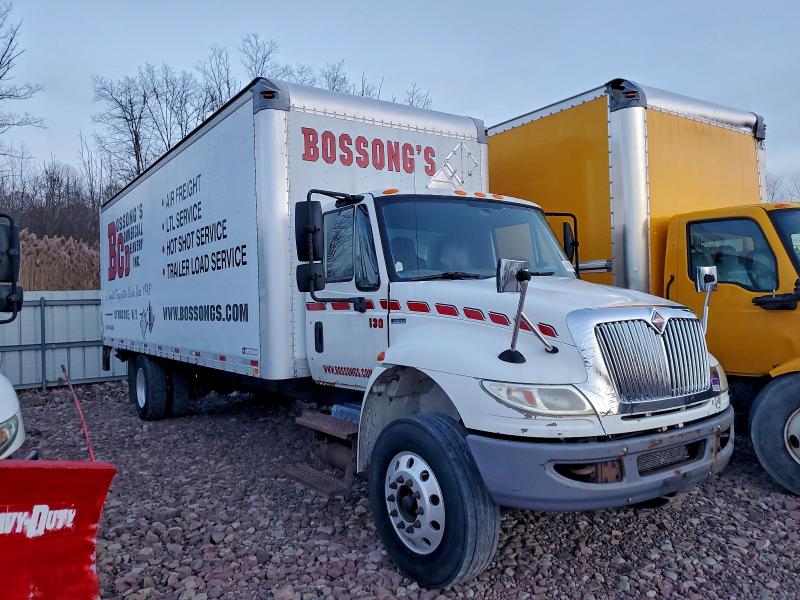 1HTMMAANXBH370059 - 2011 INTERNATIONAL 4300 4300 Weiß Foto 2