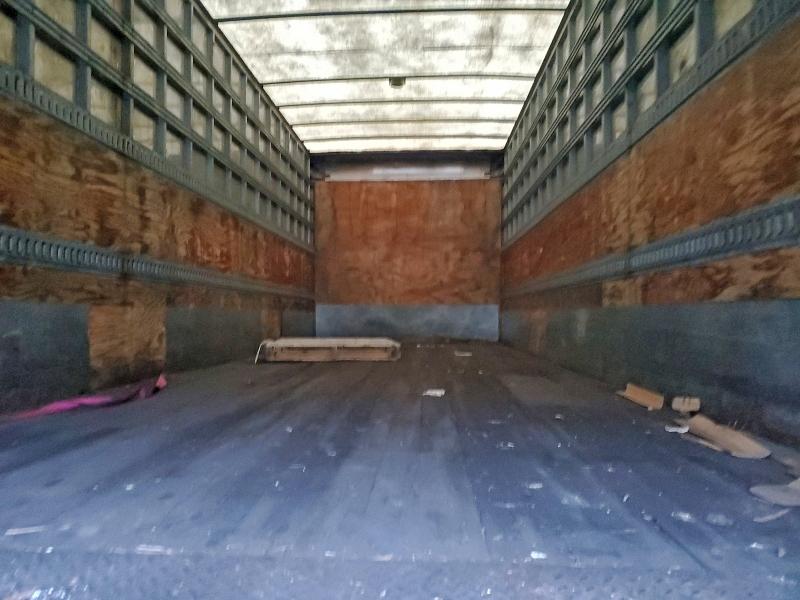 1HTMMAANXBH370059 - 2011 INTERNATIONAL 4300 4300 Weiß Foto 6