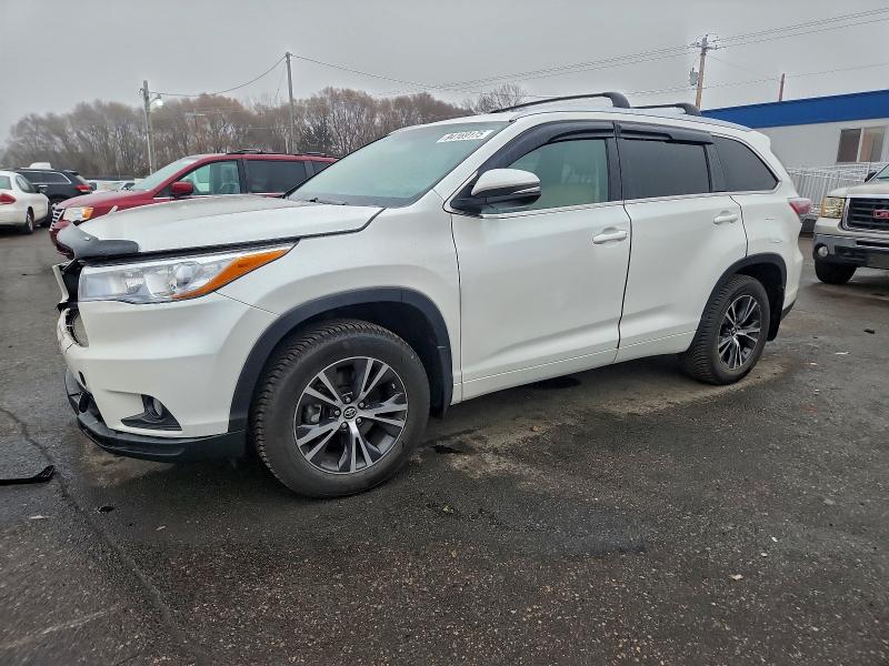 2016 TOYOTA HIGHLANDER XLE, 