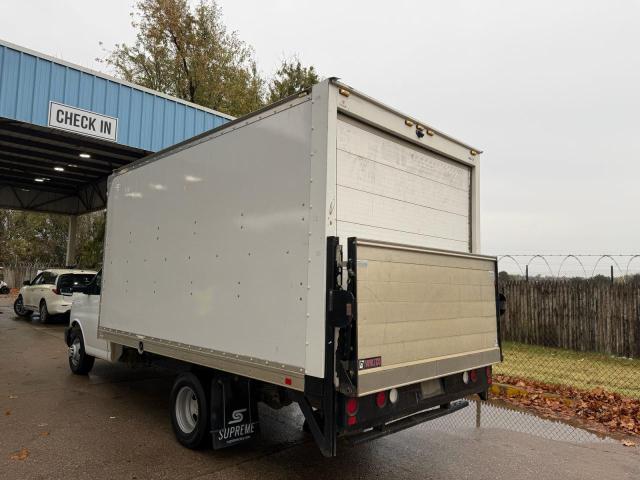 1HA3GSCF4HN002915 - 2017 CHEVROLET EXPRESS G3 白色 照片 3