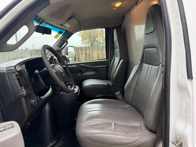 1HA3GSCF4HN002915 - 2017 CHEVROLET EXPRESS G3 白色 照片 5