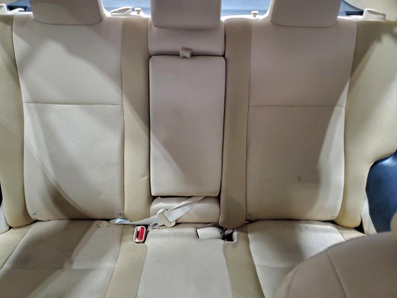 2T1BURHEXJC030258 - 2018 TOYOTA COROLLA L WHITE photo 10