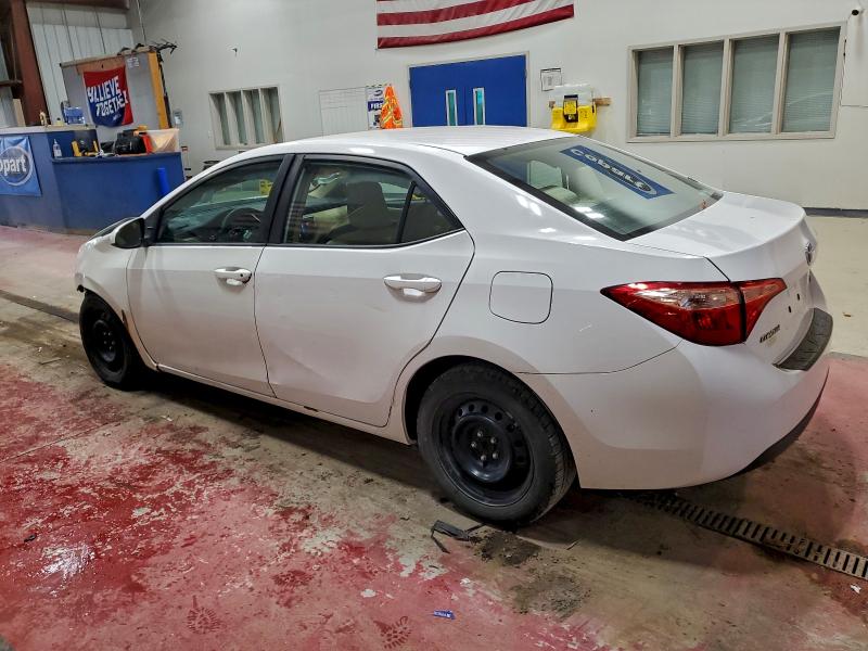 2T1BURHEXJC030258 - 2018 TOYOTA COROLLA L WHITE photo 2