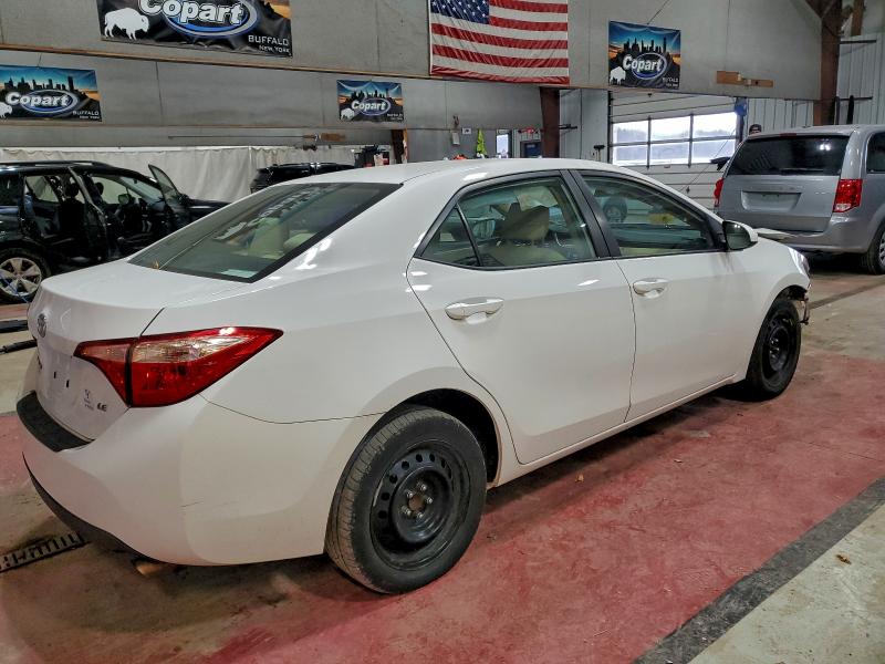 2T1BURHEXJC030258 - 2018 TOYOTA COROLLA L WHITE photo 3