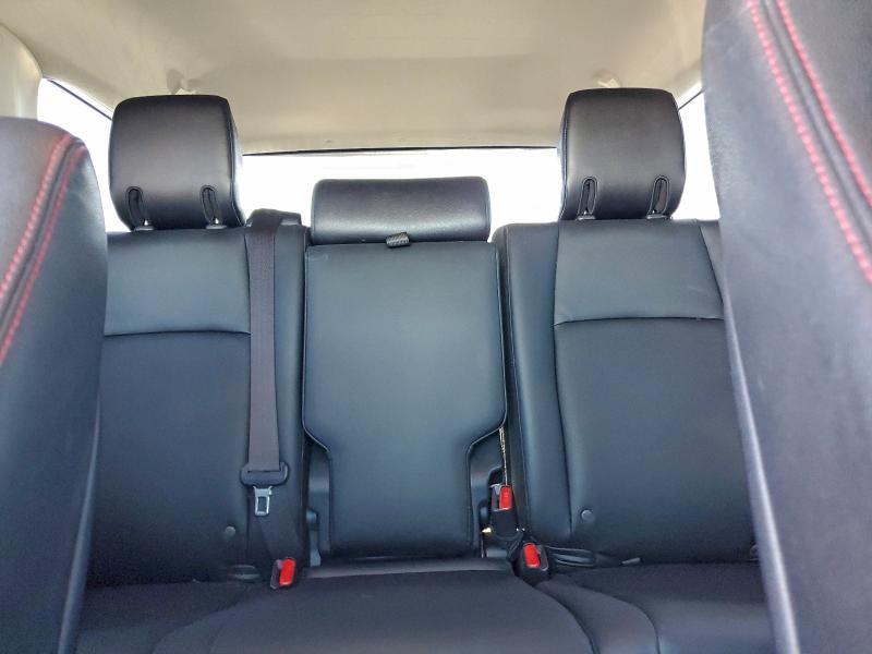 JTEBU5JR7H5464792 - 2017 TOYOTA 4RUNNER SR5/SR5 PREMIUM WHITE photo 10