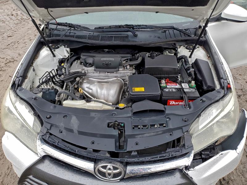4T4BF1FK9FR481018 - 2015 TOYOTA CAMRY LE WHITE photo 11