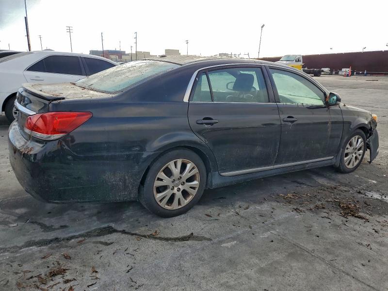 4T1BK3DB5BU418464 - 2011 TOYOTA AVALON BASE Чорний фото 3