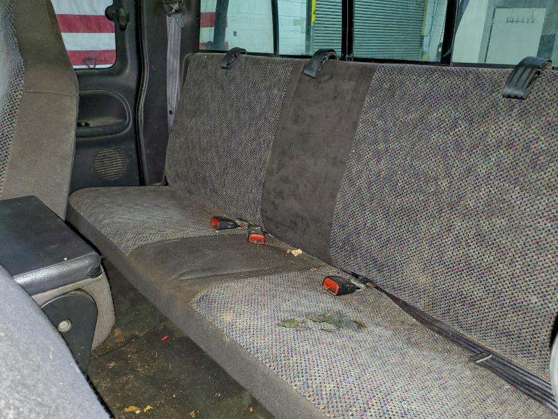 3B7KF23Z11G748704 - 2001 DODGE RAM 2500 绿色 照片 10