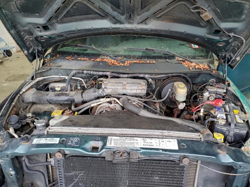 3B7KF23Z11G748704 - 2001 DODGE RAM 2500 绿色 照片 11