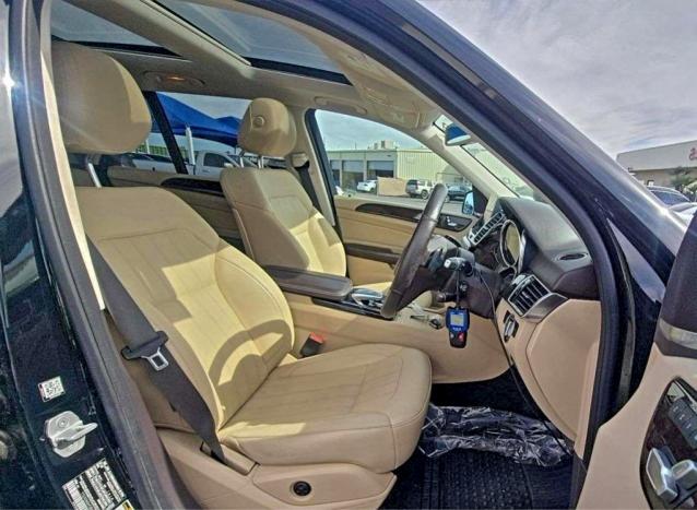 4JGDA5HB2JB078413 - 2018 MERCEDES-BENZ GLE 350 4MATIC BLACK photo 5