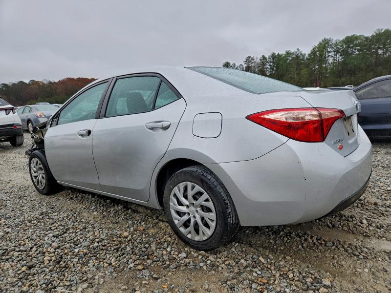 2T1BURHE6HC752286 - 2017 TOYOTA COROLLA L SILVER photo 2