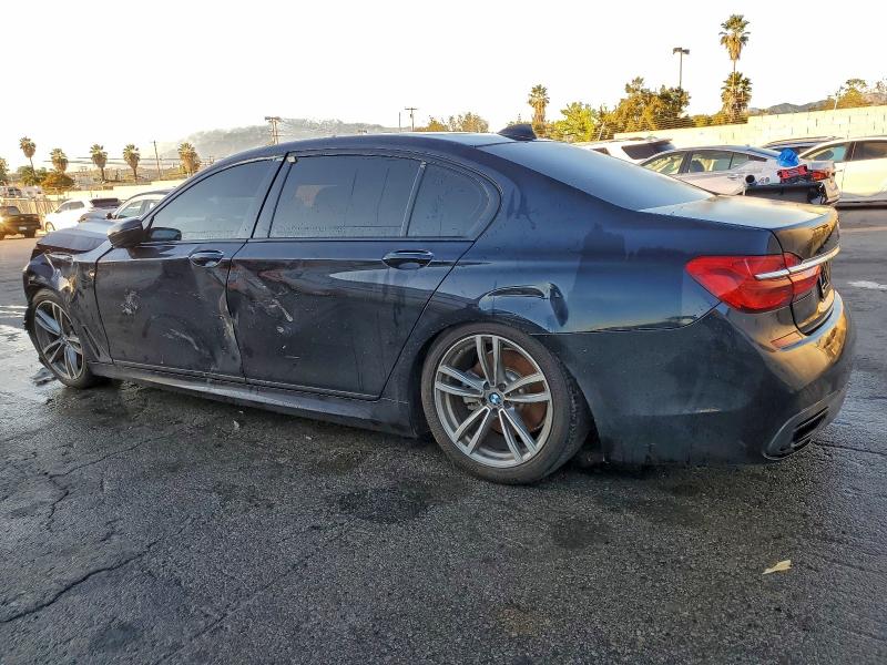 WBA7E2C5XKB218194 - 2019 BMW 740 I BLUE photo 2