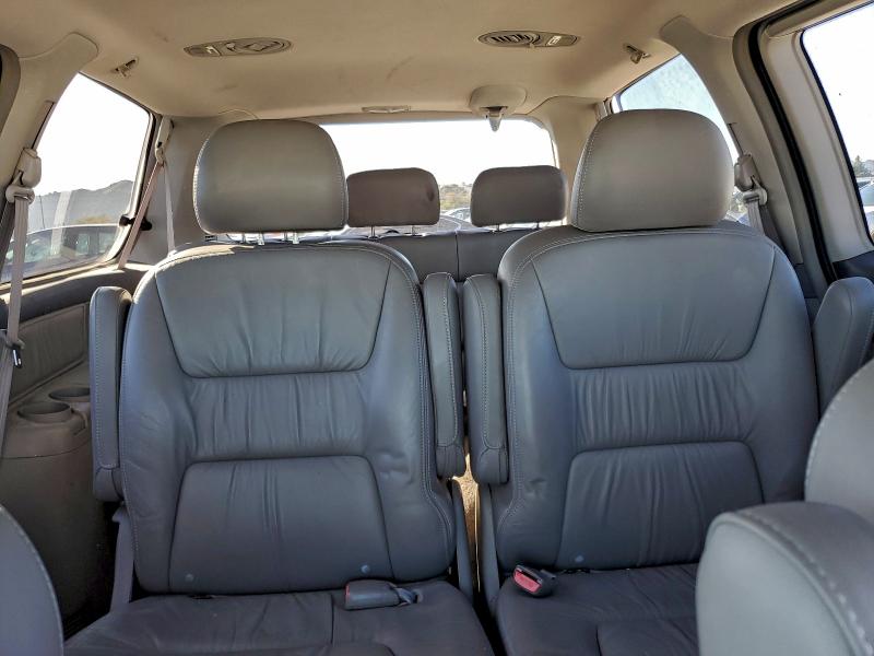 5FNRL18952B029246 - 2002 HONDA ODYSSEY EXL 银色 照片 10