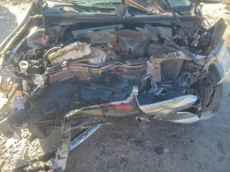 4T1BF1FK8HU634677 - 2017 TOYOTA CAMRY LE ვერცხლისფერი ფოტო 11