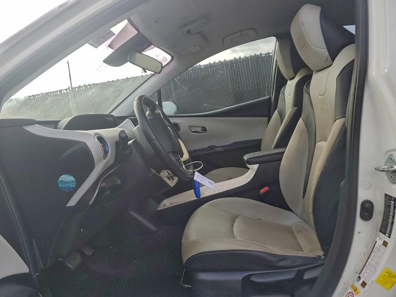 JTDKARFU6G3018144 - 2016 TOYOTA PRIUS WHITE photo 7