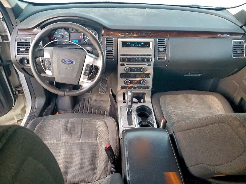 2FMHK6CC3ABB29089 - 2010 FORD FLEX SEL თეთრი ფოტო 8