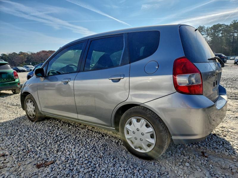 JHMGD38468S042585 - 2008 HONDA FIT SILVER photo 2