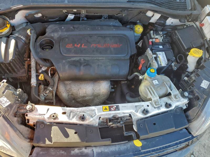 ZFBERFAB6H6F43687 - 2017 RAM PROMASTER Білий фото 11