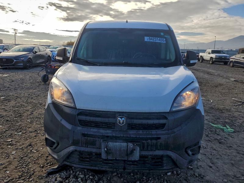 ZFBERFAB6H6F43687 - 2017 RAM PROMASTER Білий фото 5