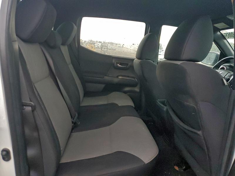 3TMCZ5AN3NM511877 - 2022 TOYOTA TACOMA DOUBLE CAB WHITE photo 10