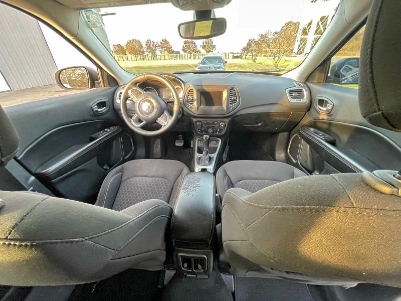 3C4NJCAB4KT613121 - 2019 JEEP COMPASS SPORT Grau Foto 9