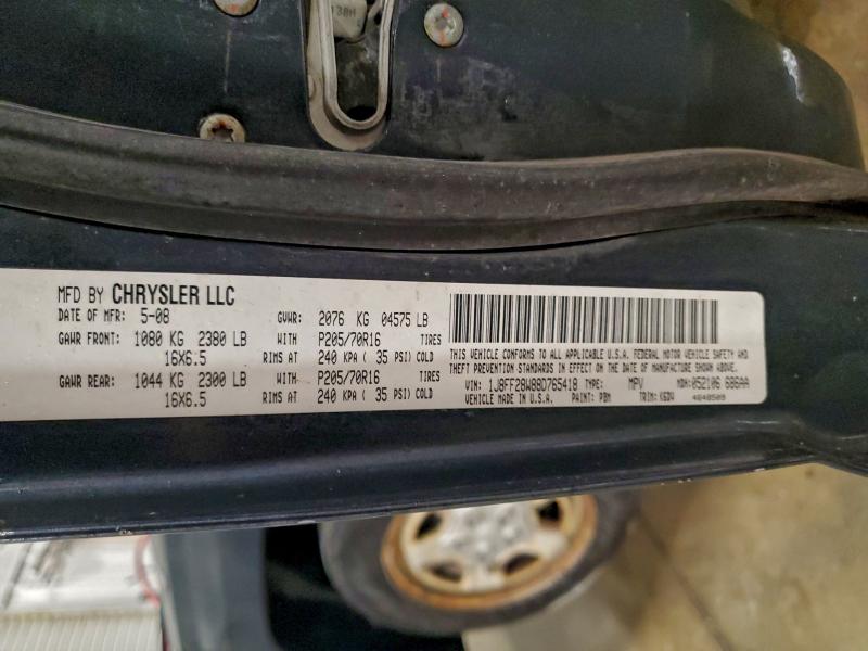 1J8FF28W88D765418 - 2008 JEEP PATRIOT SPORT GRAY photo 13