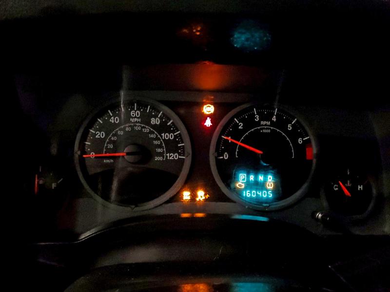 1J8FF28W88D765418 - 2008 JEEP PATRIOT SPORT GRAY photo 9