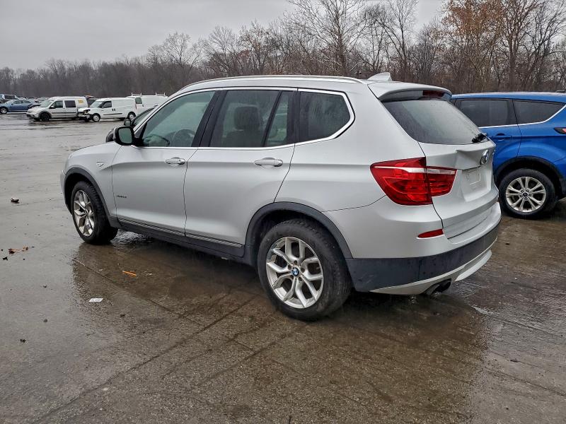 5UXWX7C54BL731617 - 2011 BMW X3 XDRIVE35I SILVER photo 2