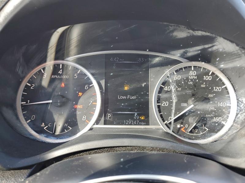 3N1AB7APXJY229394 - 2018 NISSAN SENTRA S 白色 照片 9