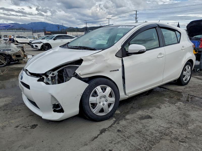 2012 TOYOTA PRIUS C, 