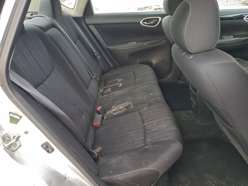 3N1AB7AP0JY246253 - 2018 NISSAN SENTRA S SILVER photo 10