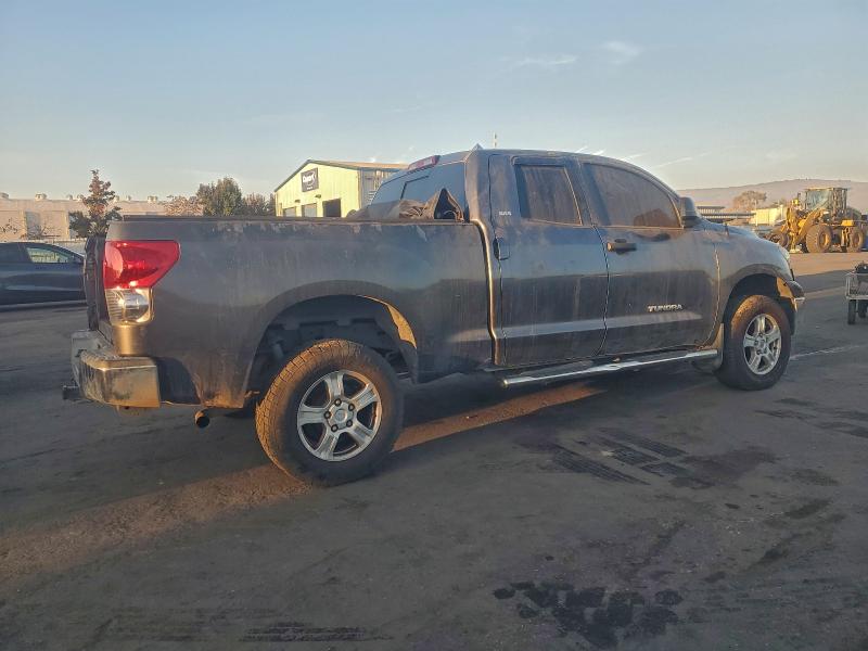5TFRU54157X004199 - 2007 TOYOTA TUNDRA DOUBLE CAB SR5 GRAY photo 3