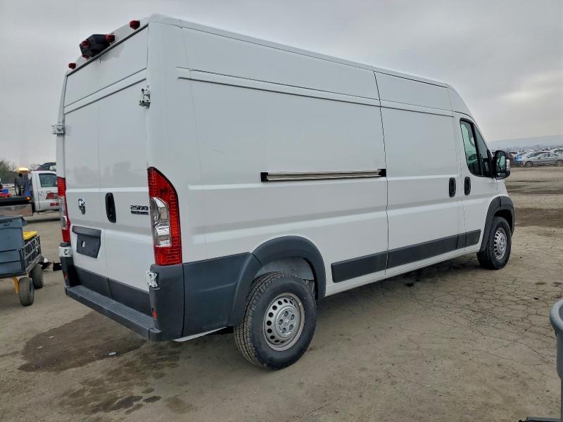3C6LRVDG8RE153762 - 2024 RAM PROMASTER 2500 HIGH თეთრი ფოტო 3