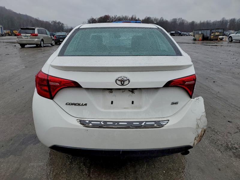 2T1BURHE5JC063880 - 2018 TOYOTA COROLLA L 白色 照片 6