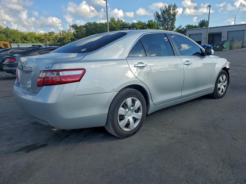 4T1BK46K57U547668 - 2007 TOYOTA CAMRY LE SILVER photo 3