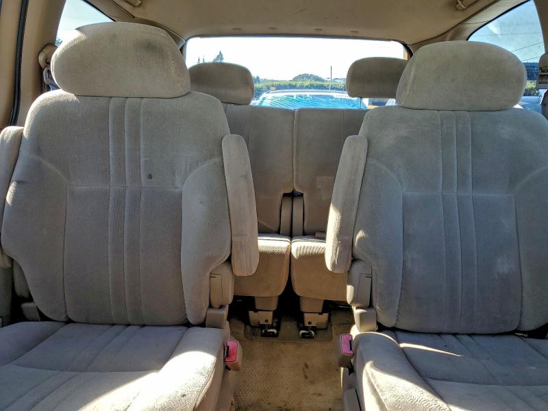 4T3ZF13C62U453958 - 2002 TOYOTA SIENNA LE WHITE photo 10