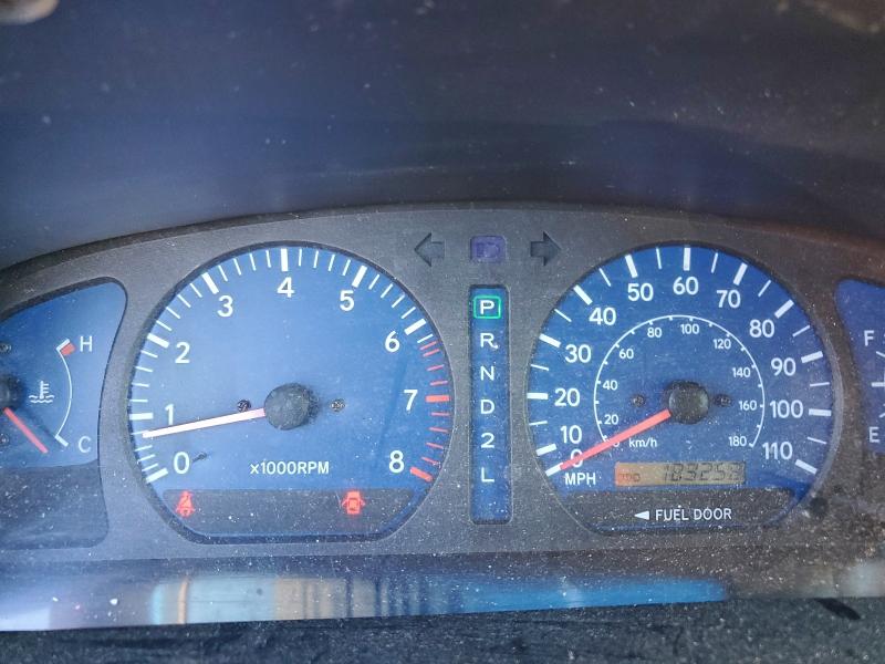 4T3ZF13C62U453958 - 2002 TOYOTA SIENNA LE WHITE photo 9