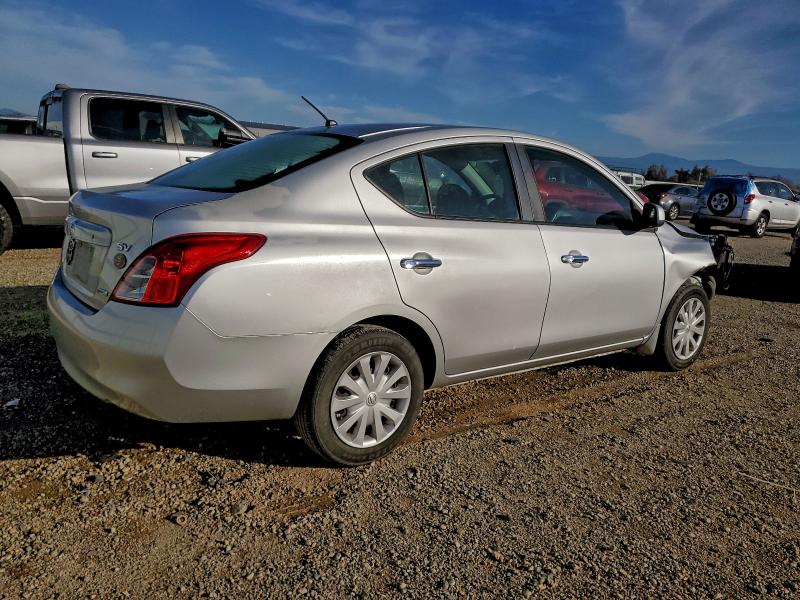 3N1CN7APXCL891718 - 2012 NISSAN VERSA S SILVER photo 3