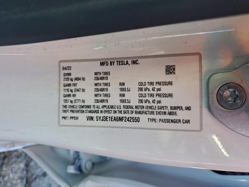 5YJ3E1EA6NF242550 - 2022 TESLA MODEL 3 Ақ фото 13