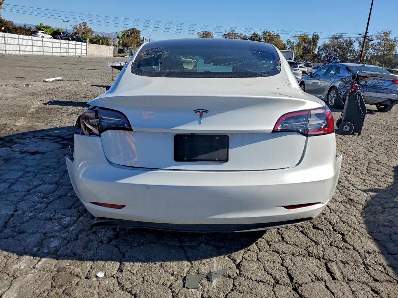 5YJ3E1EA6NF242550 - 2022 TESLA MODEL 3 Ақ фото 6