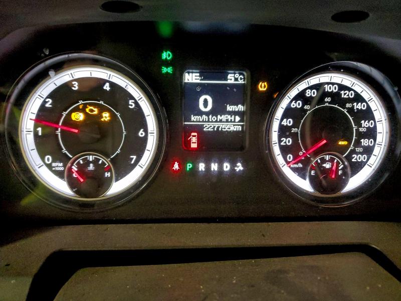 3C6RR7KT4HG774487 - 2017 RAM 1500 ST BLACK photo 9