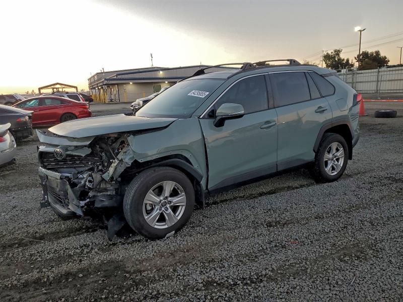 2021 TOYOTA RAV4 XLE, 