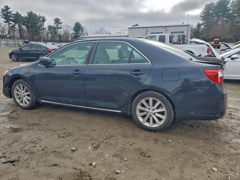 4T4BF1FK2CR177010 - 2012 TOYOTA CAMRY BASE BLACK photo 2