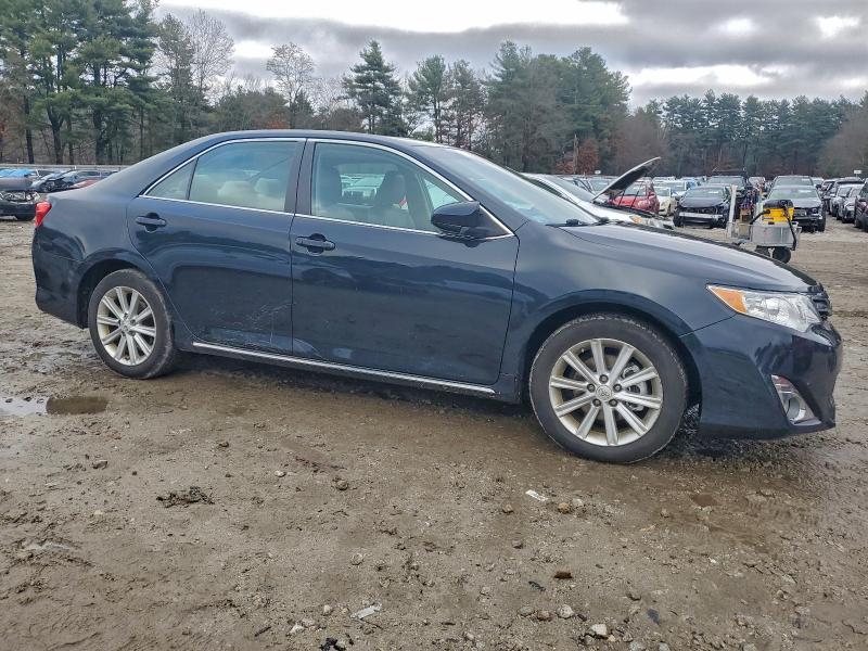 4T4BF1FK2CR177010 - 2012 TOYOTA CAMRY BASE BLACK photo 4